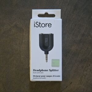 FREE with Purchase 🔆 Black Headphone Splitter
